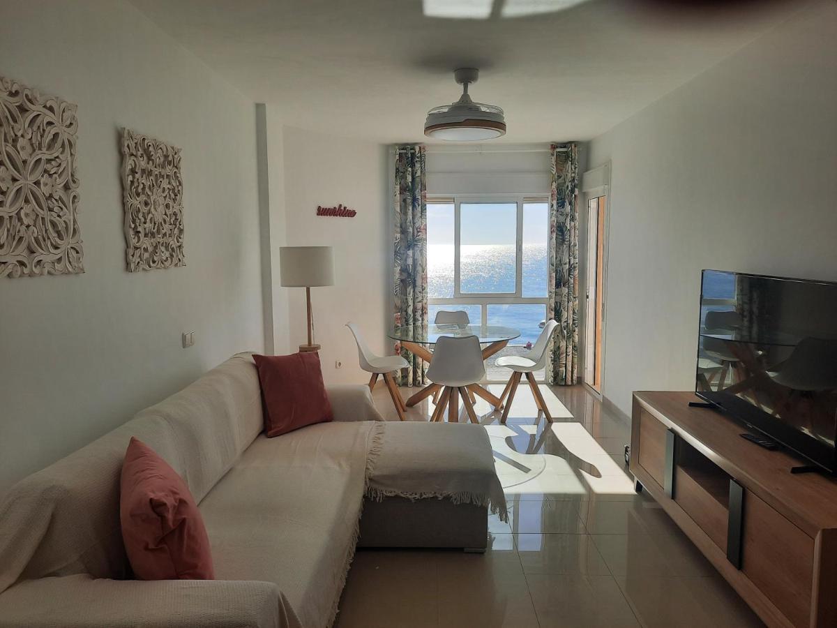 Primera Linea De Playa A 10 Min Estepona San Luis de Sabinillas Eksteriør billede