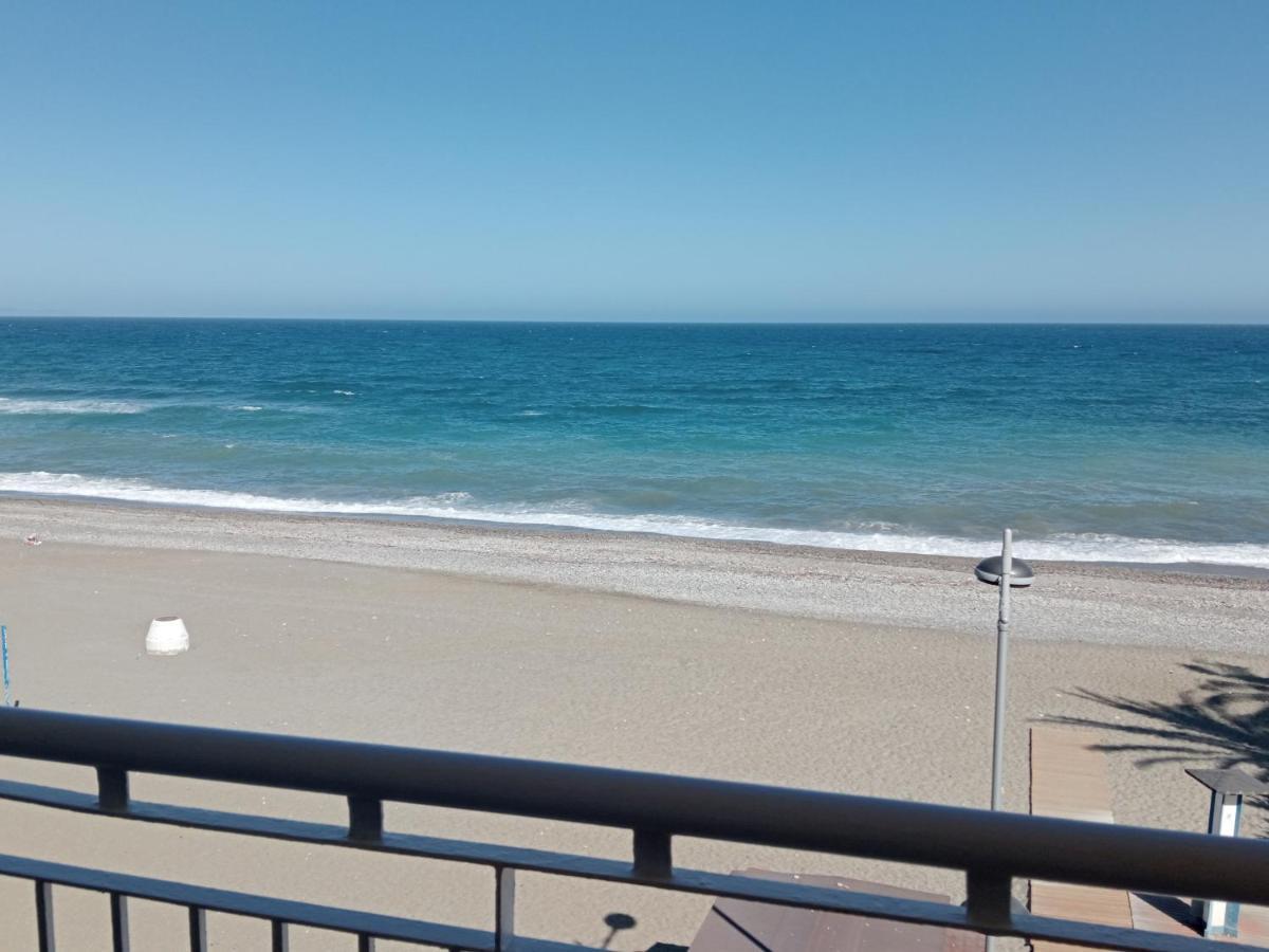 Primera Linea De Playa A 10 Min Estepona San Luis de Sabinillas Eksteriør billede